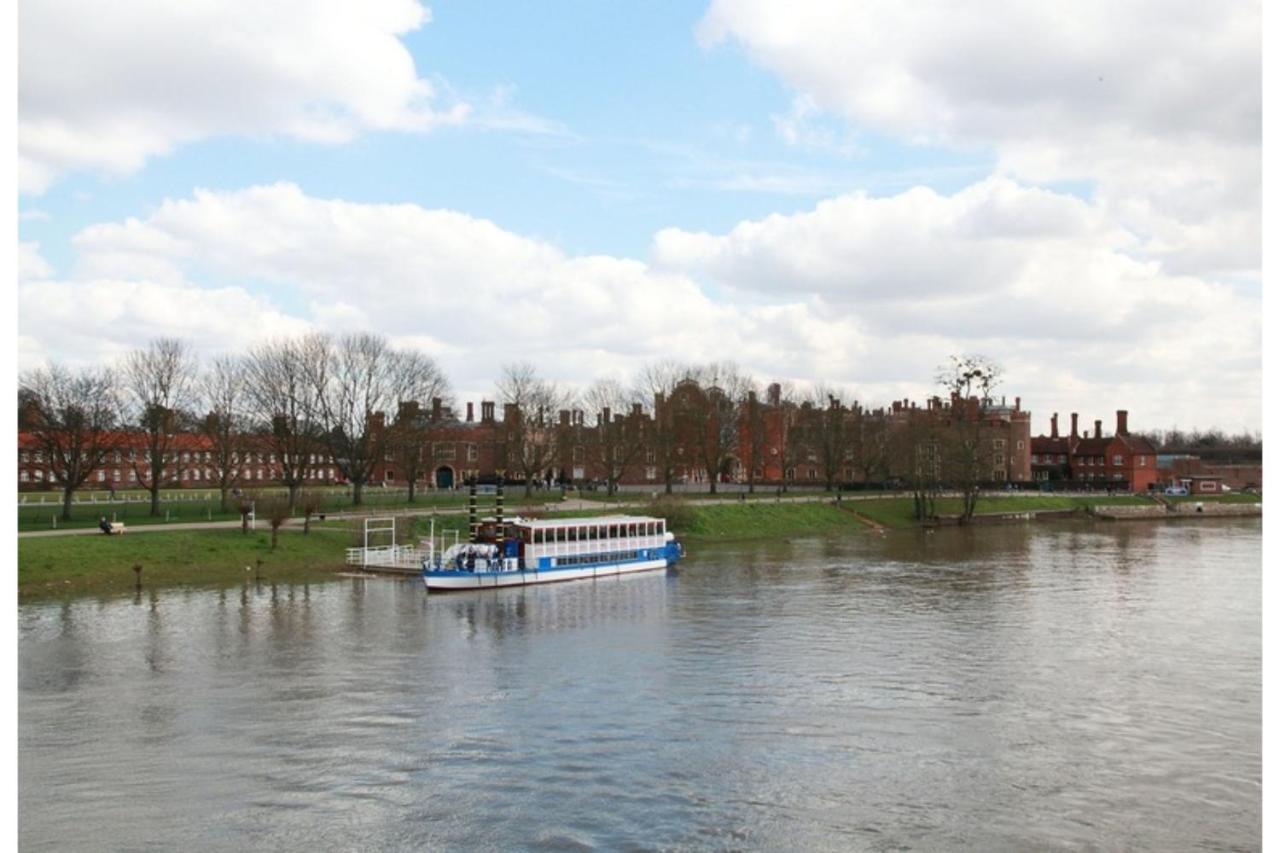 Hampton Court Hotel East Molesey Kültér fotó