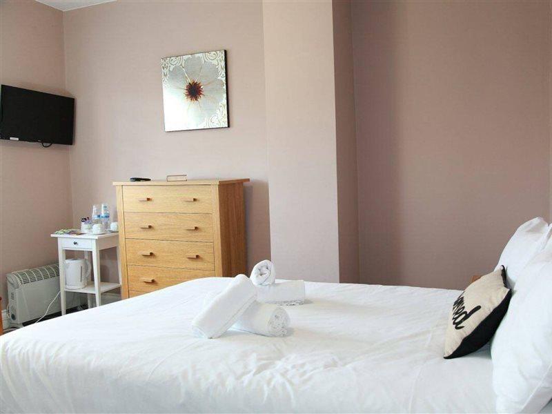 Hampton Court Hotel East Molesey Kültér fotó